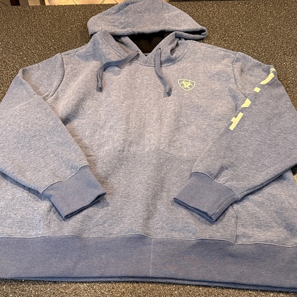 Ariat Other - Ariat Heather Blue Hoodie with Logo - size XLT